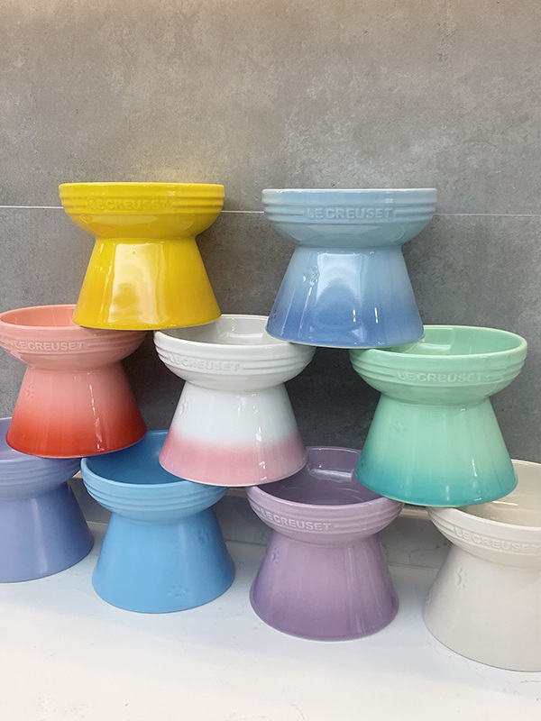 Royal Canin Food Medium - Mangkuk Keramik Le Creuset dengan Warna